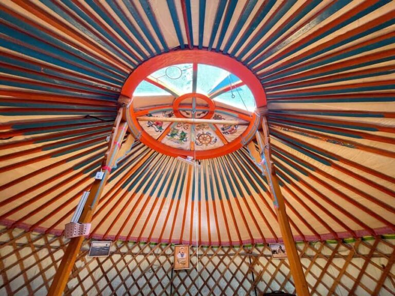 2-Day Kharkhorin Town, Granite Mountain, and Sand Dunes - Transportation, Group Size, and Overall Value