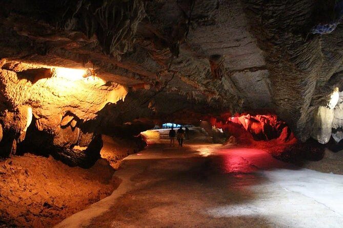 2 Day Tour Hoa Lu - Trang An - Mua Cave - Bich Dong - Cuc Phuong - The Experience in Detail