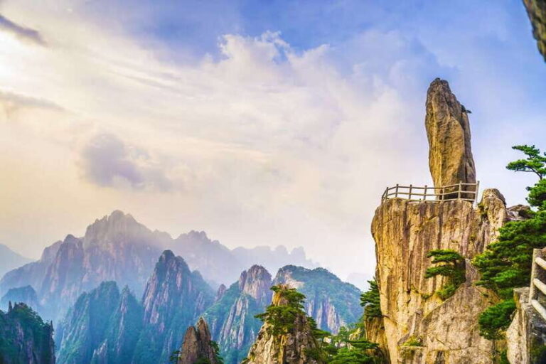 2 Days Huangshan Private Tour for Essence of Yellow Mountain - What’s Included and What to Consider