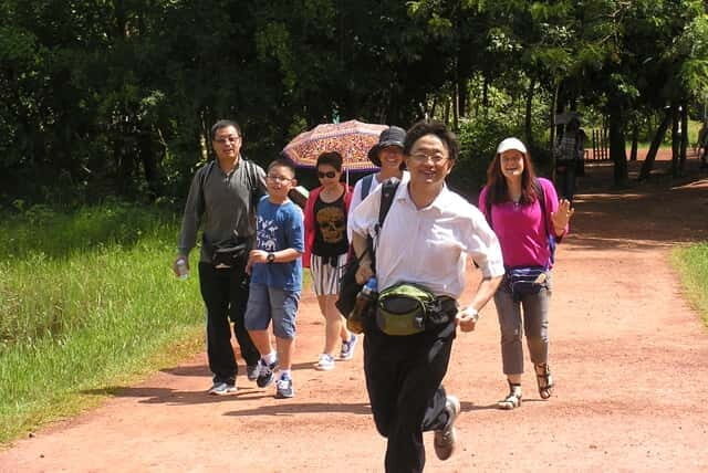 2 Days Koh Ker Group, Beng Mealea & Tonle Sap Lake - Beng Mealea: Jungle-Overrun Temple with Adventurous Appeal