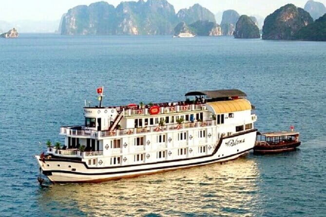 2D1N Bai Tu Long Bay cruises - Day 2: Serenity and Adventure