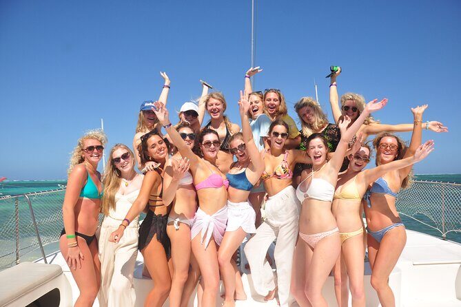 3 Hours Amazing Punta Cana Boat Party with Pickup - What the Reviews Tell Us