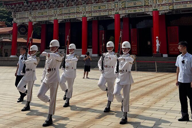 4 Hour Afternoon Cycling City Tour North with Snack - The Itinerary Breakdown