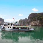 4-Hour Private Cruise Through the Spectacular Ha Long Bay - The Experience in Detail