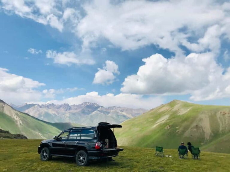 5 day tour to Son Kol, Issyk Kul and Altyn Arashan - Day 2: From Son Kul to Issyk Kul via Bokonbaevo