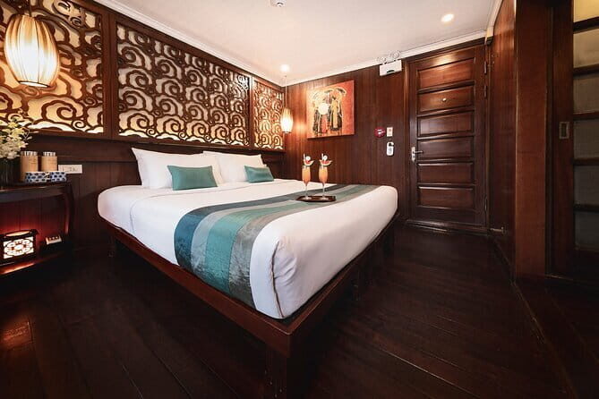 5 Star Cruise: 2 Days 1 Night Discovering Halong Bay - Detailed Review of the 2-Day Halong Bay Cruise