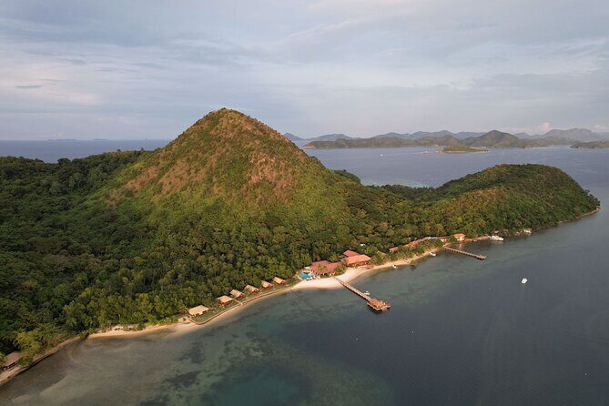 5D4N Luxury Resort & Island Hopping with Seaplane Transfer - What Makes This Tour Stand Out  