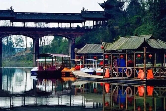 6 Days Chengdu Cultural and Night Scene Tour - Day 4: Cultural Deep Dive and Night Lights