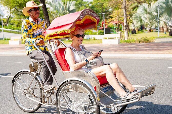 6 Days Glimpse of Northern Vietnam - Halong Bay: Limestone Majesty and Ocean Serenity