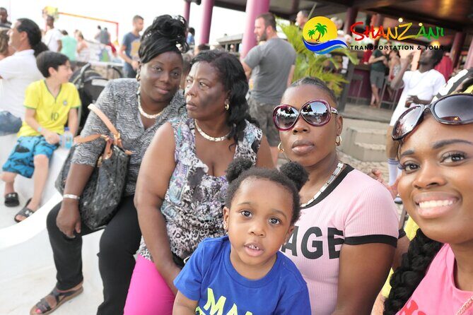 7 Mile Beach & Ricks Cafe with free Shopping experience - What Sets This Tour Apart