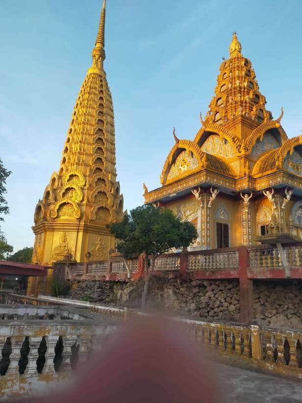 A Day TukTuk Bambootrain, Banan, Killing & Bat Caves, Sunset - Whats Included & Whats Not