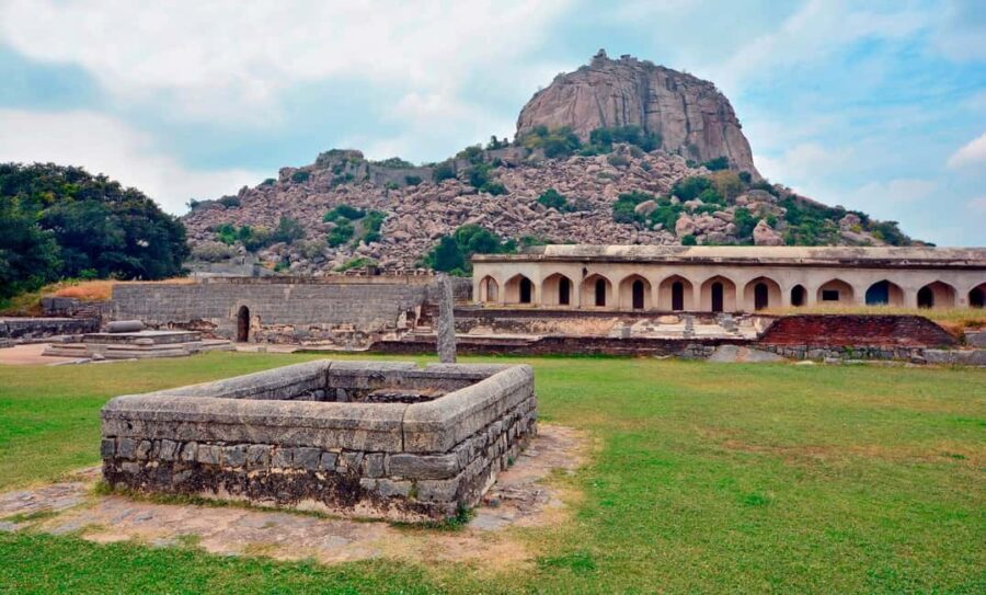 A Private Day tour from Chennai to Gingee & Thiruvannamalai - The Experience in Context