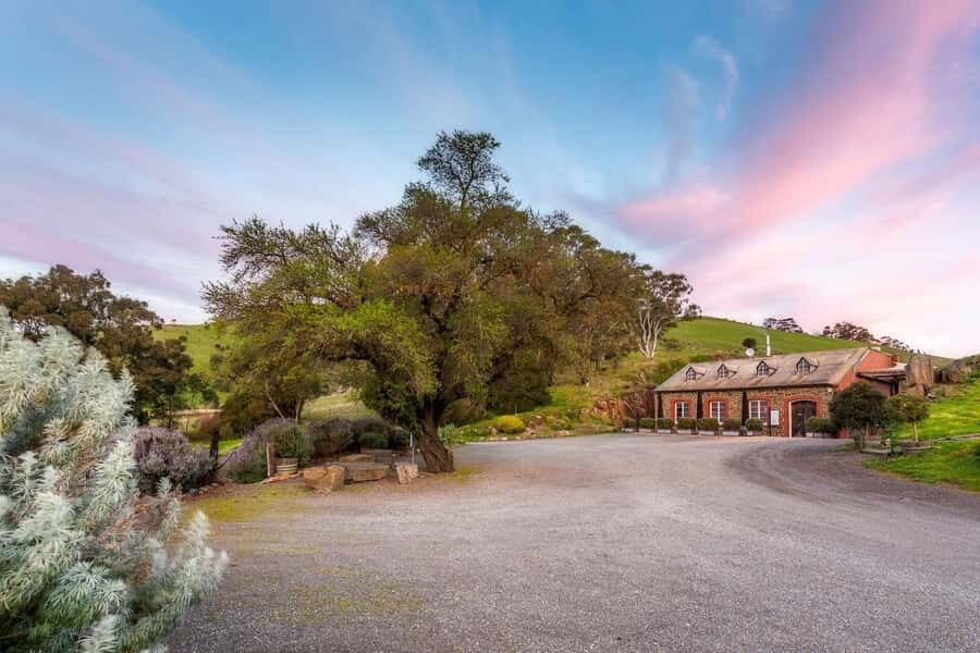 Adelaide: Barossa Private Wine Tour + Your Chosen Tastings - What Makes This Tour Stand Out