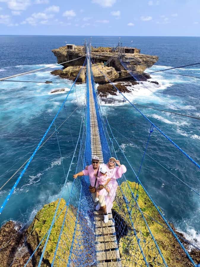 adventure to Jomblang cave & Timang Beach with a 4x4 jeep - Why Choose This Tour?