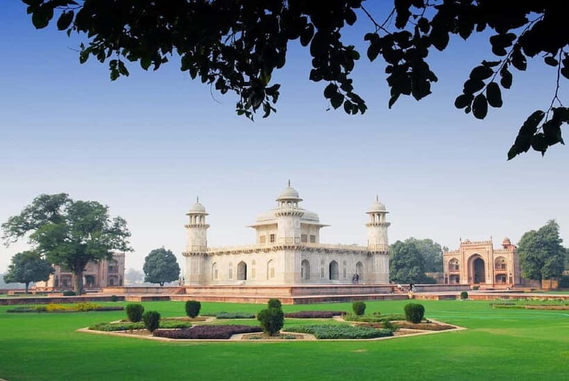 Agra: Agra Fort and Baby Taj Private Tour with Pickup & Drop - The Itinerary: What You Can Expect