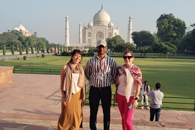 Agra: Fast-Track Taj Mahal Entry Ticket + Optional Guided Tour - Why This Tour Stands Out