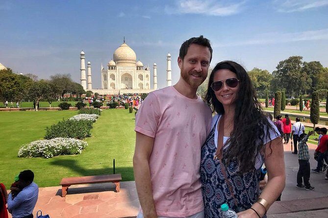 Agra Sightseeing & Shopping Tour by Private Car with Guide - Practical Tips for Making the Most of Your Tour