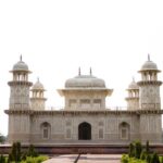 Agra Story and Curated Experiences Day Tour - Who Should Consider This Tour?