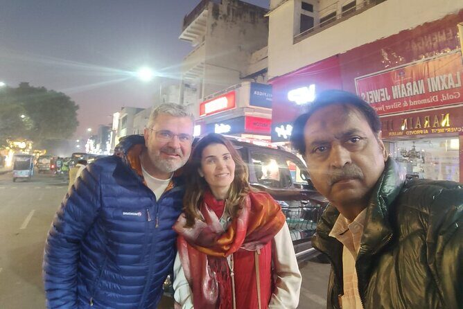 Agra Street Food Tour and Sadar Bazar Walking Tour - Who Will Love This Tour?