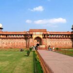 Agra: Taj Mahal & Agra Fort Skip-the-Line Tickets with Guide - An In-Depth Look at the Experience