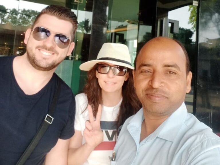 Agra: Taj Mahal and Mausoleum Tour with guide - The Benefits of a Private Guided Tour