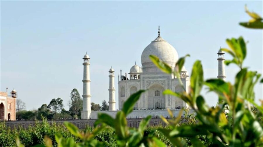 Agra: Taj Mahal Entry Ticket for Foreigners and Indians - The Itinerary Breakdown