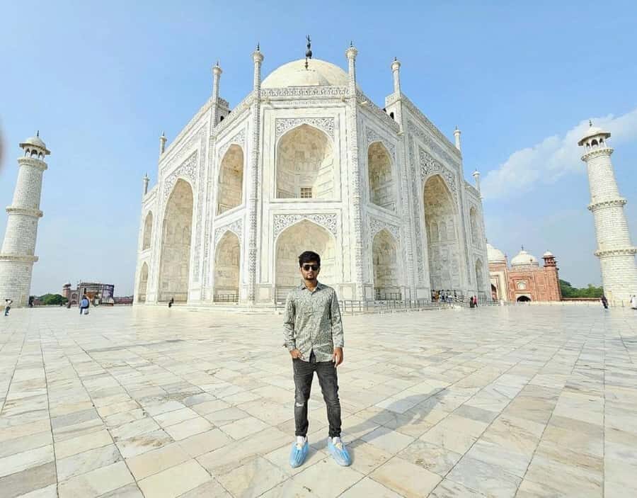 Agra: Taj Mahal Fast Track Entry Tickets with Expert Guide - The Experience of the Guided Tour