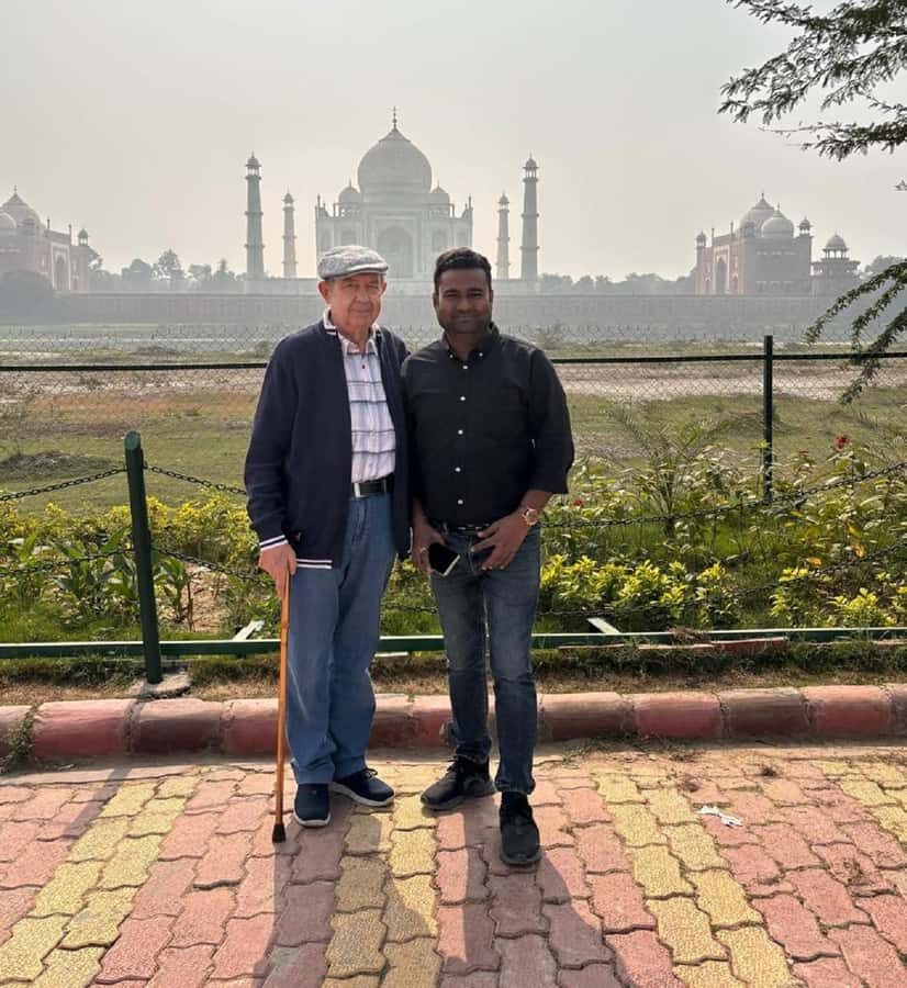 Agra : Taj Mahal Fast-Track Entry Tour with Expert Guide - Detailed Breakdown of the Tour