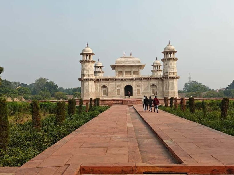 Agra: Taj Mahal & Mausoleum Skip-the-Line Tour with Options - Why This Tour Offers Value for Money
