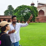 Agra: Taj Mahal Skip-the-Line & Agra Fort Private Day Tour - Discovering the Taj Mahal: A Moment of Awe