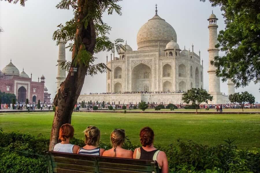 Agra: Taj Mahal Skip-the-Line Tour with Agra Fort & Baby Taj - What Makes This Tour Stand Out?  