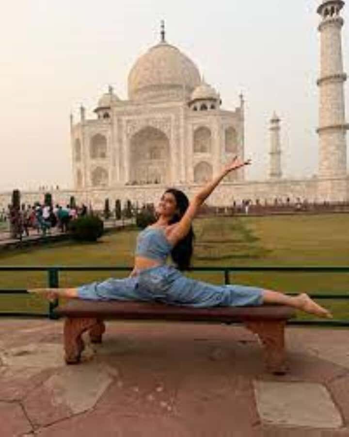 Agra: Yoga and Cultural Workshop Tour with Breakfast - Cultural Workshops: Art and Flavor