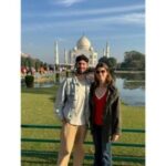 Agra:Taj Mahal Skip-The-Line Guided Tour with Breakfast - Detailed Breakdown of the Tour Experience