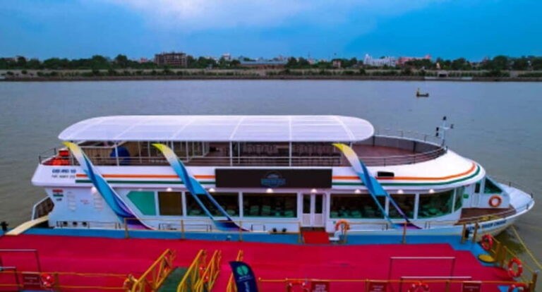 Ahmedabad: Akshar Riverfront Cruise with Meal & Music - The Sum Up
