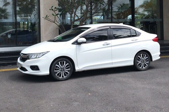 AIRPORT Cam Ranh(CXR)pick-up/Drop-off.car 5 seat - A Closer Look at the Transfer Experience