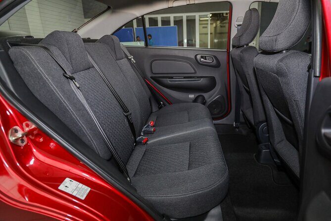 Airport Transfer Service in Singapore Changi Airport SIN - The Vehicle Options and Comfort