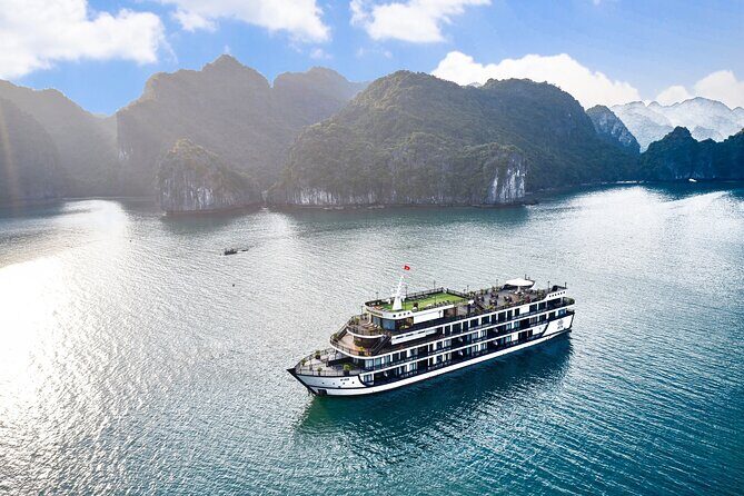 All-Inclusive 2D1N Halong & Lan Ha Bay Luxury Cruise from Hanoi - Analyzing the Value