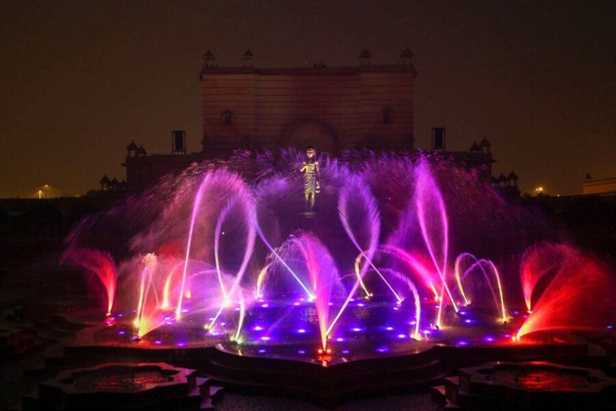 All Inclusive Akshardham Temple Tour with Light & Water Show - Who Is This Tour Best For?