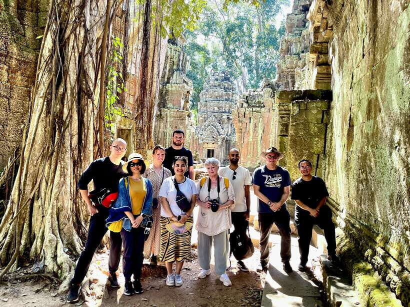 Angkor Wat Full Day Tour in Siem Reap Small-Group - What Makes This Tour Stand Out?