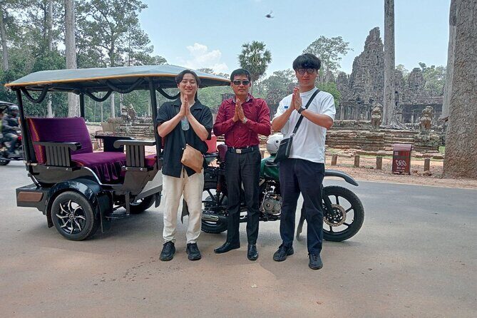 Angkor Wat Private Tour by Tuk Tuk with English Speakig Driver - Thorough Breakdown of the Itinerary