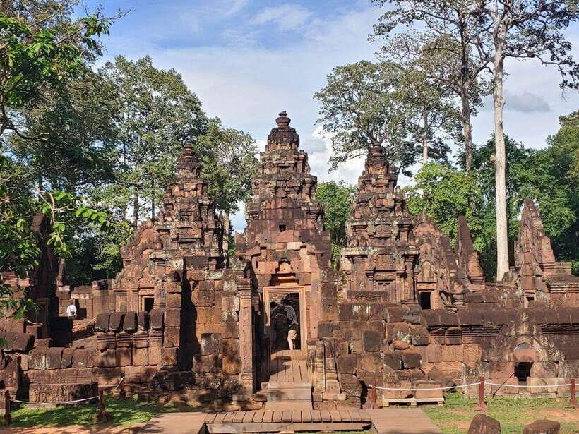 Angkor Wat, Small Circuit Private Tour with Banteay Srei - Who Is This Tour Best For?