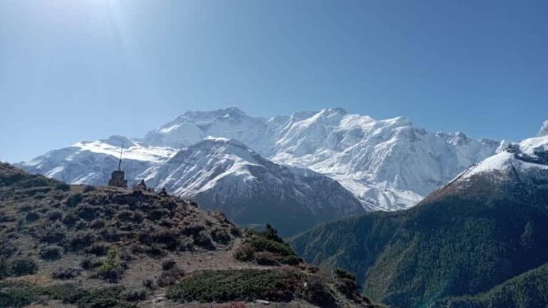 Annapurna Circuit Trek with Ghorepani Poonhill - 14 days - The Complete 14-Day Annapurna Circuit Experience