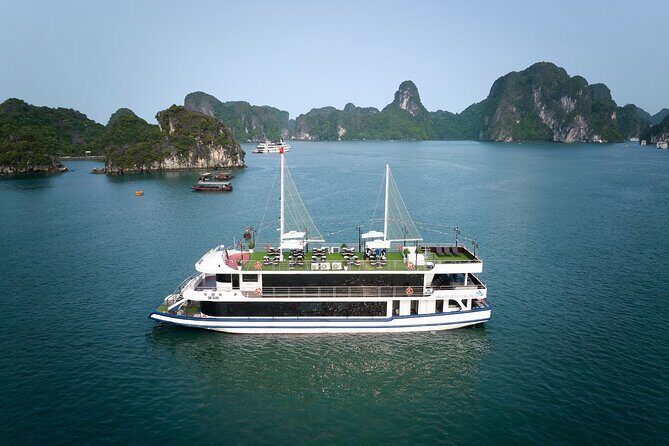 Arcady Halong 5 Star Day Cruise: Buffet Lunch and Sunset Party - Who Should Book This Tour?