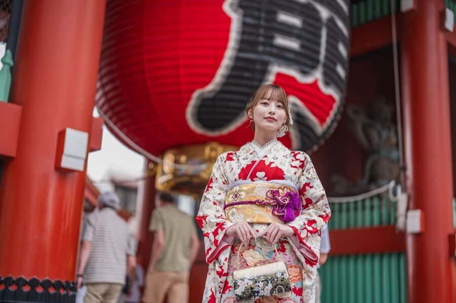 Asakusa: Family-Friendly Kimono & Yukata Experience - The Dressing Process and What to Expect