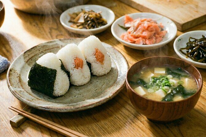 Asakusa Tokyo Early-Bird Onigiri Making Class with a Chef - Analyzing the Cost and Value