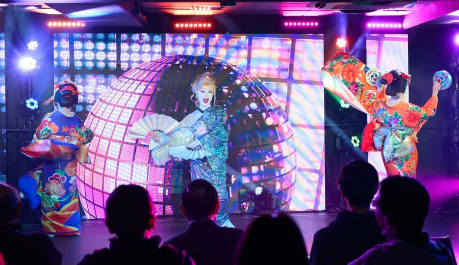 Asakusa, Tokyo: Traditional Japanese Dance Show with Sake - FAQ