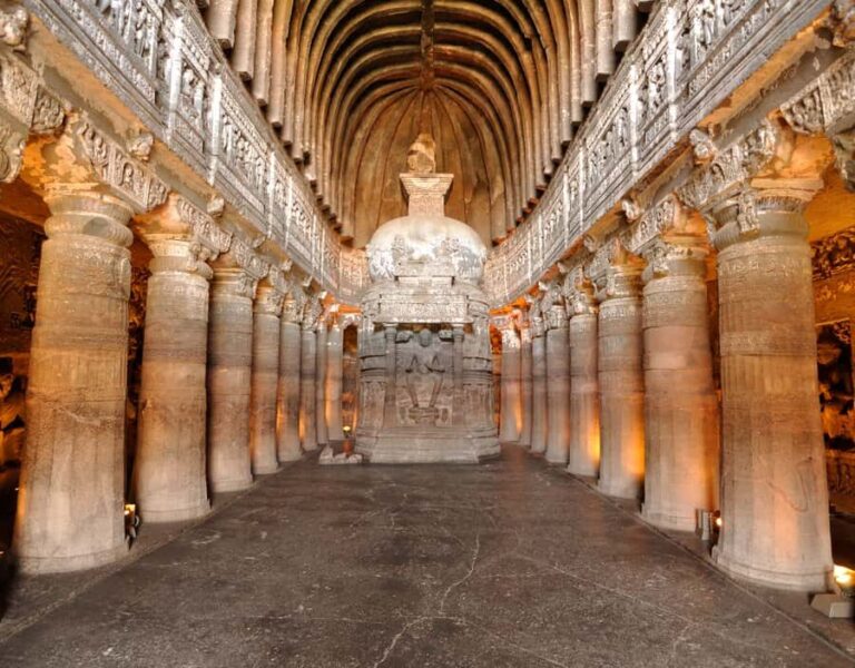 Aurangabad to Ajanta and Ellora Private Day Taxi Service - The Itinerary: What to Expect