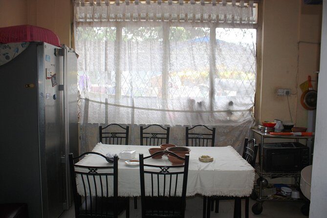 Authentic Sinhalese Cooking Class in Colombo with a Local Family - Why This Tour Works Well