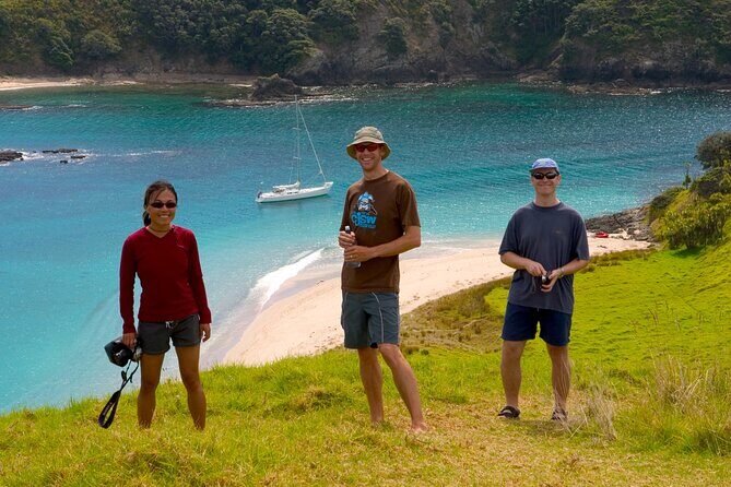 Awesome Bay of Islands Day Sailing Adventure - The Yacht: GUNGHA II