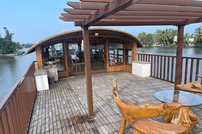 Backwaters Bliss: Cochin to Alleppey Escape - What’s Included and What to Keep in Mind